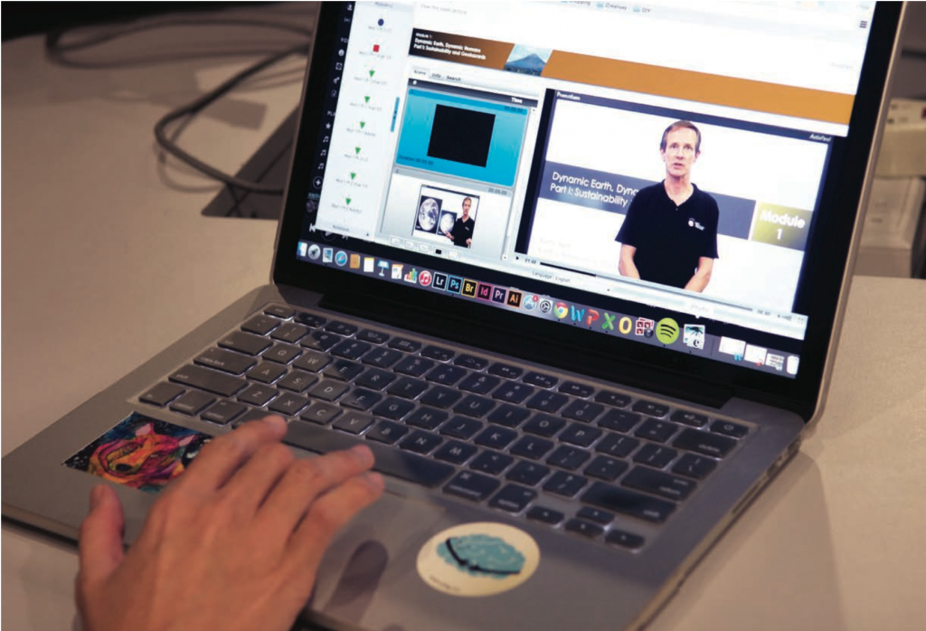 LECTURE THEATRE FOR THE FUTURE: NTU is looking to increase the variety of courses which can be conducted online in an interactive format. The university pointed out that these courses will not be replacing classroom tutorials, and will instead help to maximise learning effectiveness during tutorials. PHOTO ILLUSTRATION: ALICIA GOH 