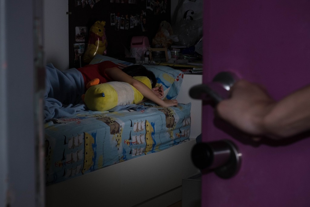 Last month, a Hall of Residence 8 resident reported a case of trespass, after waking up to find a stranger sitting on her bed and lifting her blanket. The following week, Hall 8 Senior Hall Fellow Lam Yeng Meng emailed all residents to lock their doors and look out for suspicious characters. PHOTO ILLUSTRATION: KENJI KWOK