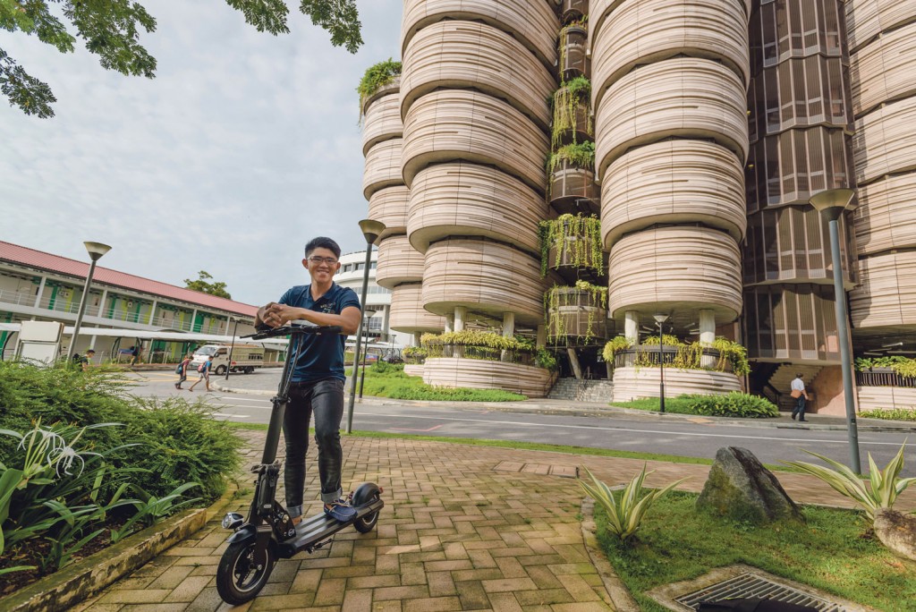While some e-scooter users said NTU is one of the safest places to ride due to spacious pavements and low foot traffic, others said they have seen e-scooters being used on roads, which is dangerous and not recommended under LTA guidelines. PHOTO: ZHENG JUNCEN