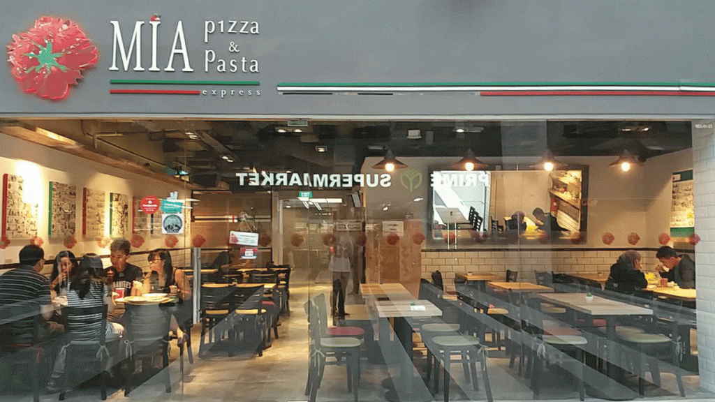 Despite only being around for a year, Mia Pizza & Pasta Express is struggling to keep its head afloat due to high monthly rental and poor sales. PHOTO: WONG JINGHUI